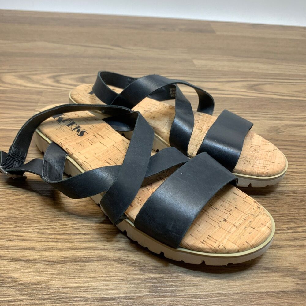Korks‎ Justicia Strappy Flat Sandals Adjustable Ankle Strap Buckle Black Size 9M